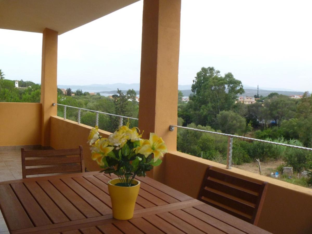 Ferienhaus Casadelfaro Primo Piano 600mt Dalla Olbia