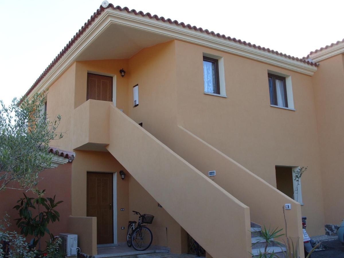 Ferienhaus Casadelfaro Primo Piano 600mt Dalla Olbia